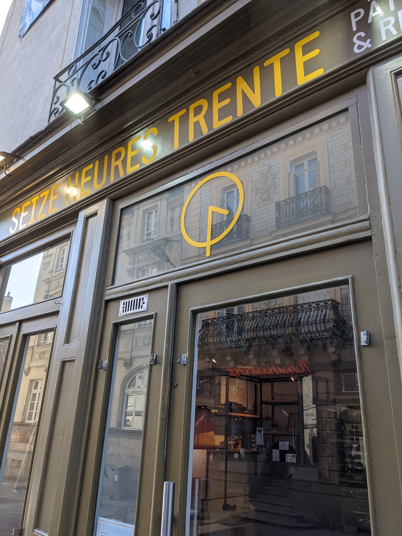 PÂTISSERIE BOULANGERIE SEIZE HEURES TRENTE