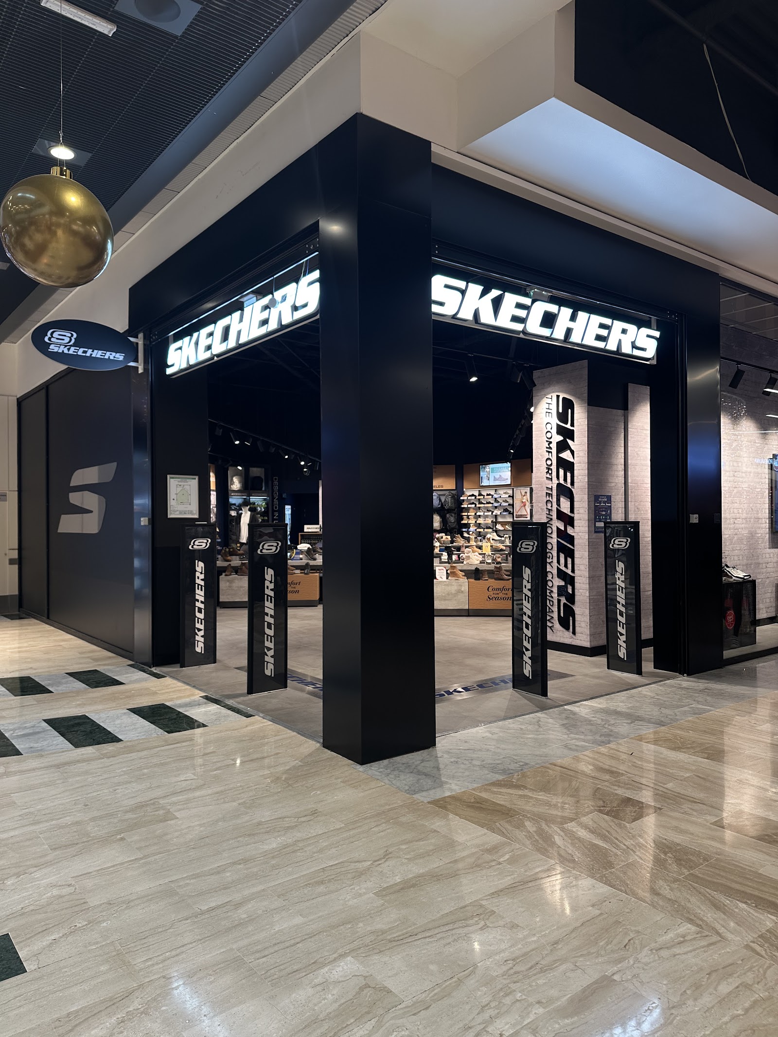SKECHERS RENNES